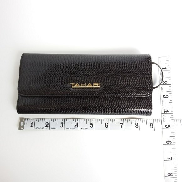 New Tahari | Black Textured Tri-Fold Wallet - Picture 3 of 9